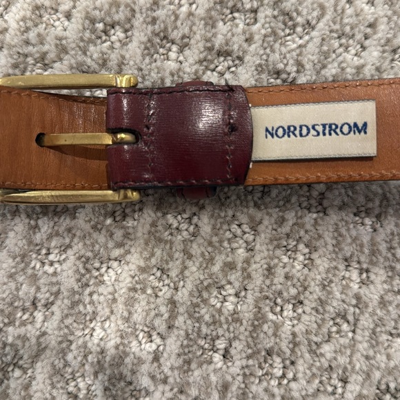 Men’s Brown leather belt. Nordstrom Monticello size 32/80 Polished gold buckle - Picture 3 of 6